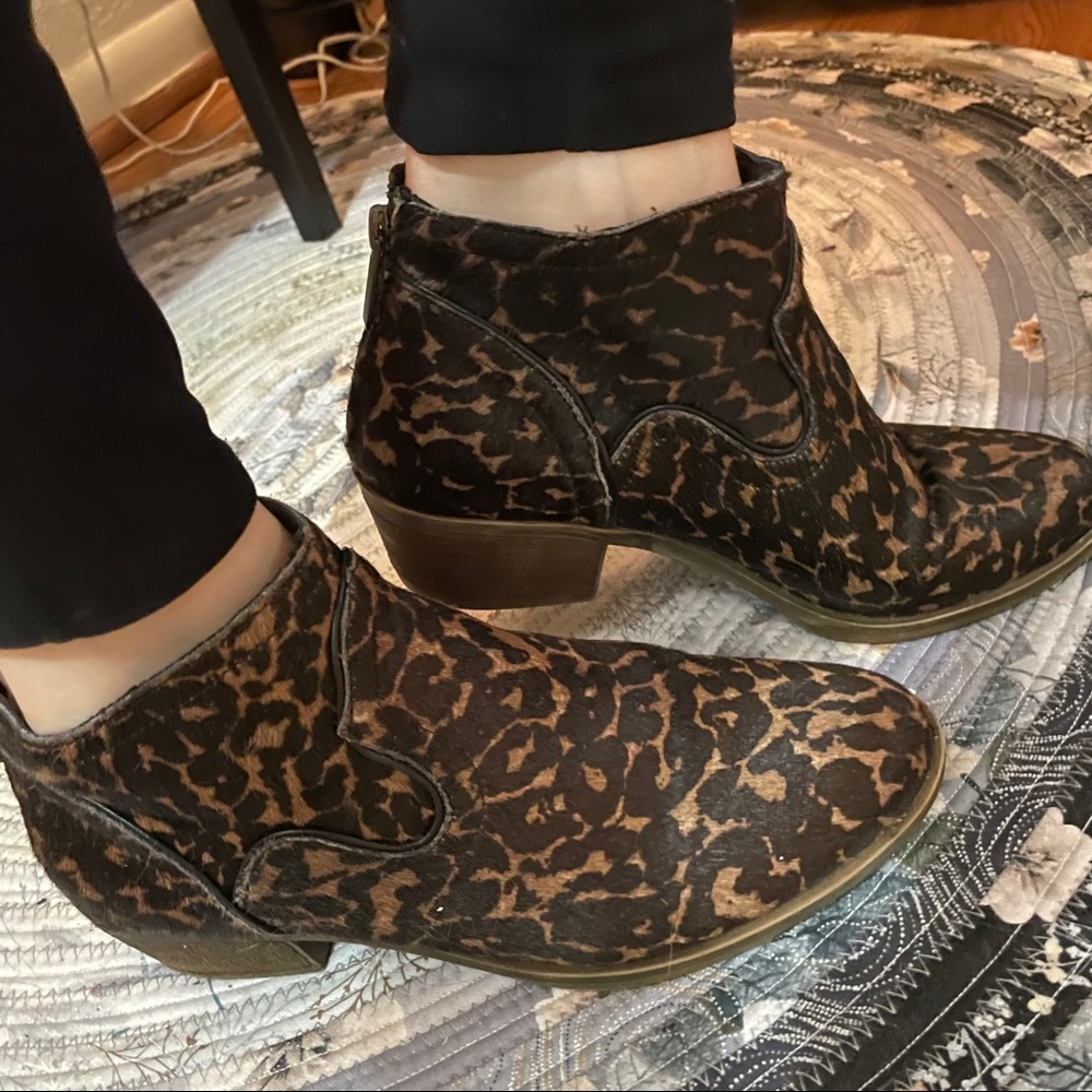 Kensie Leopard Gabor Booties